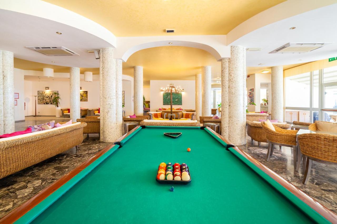 Hotel American 3*
